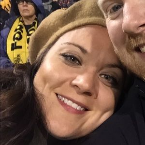 Meet your Posher, Jillian